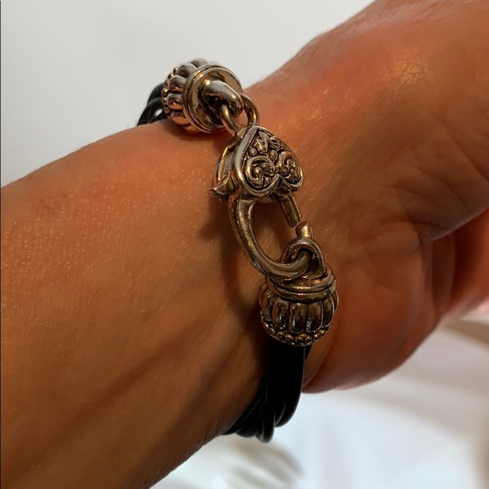 Black / silver bracelet